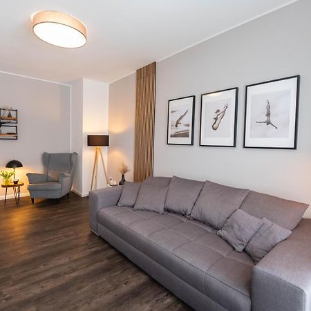 Tanic Deluxe Apartment Garden Central Industrial Fair 뒤셀도르프 외부 사진