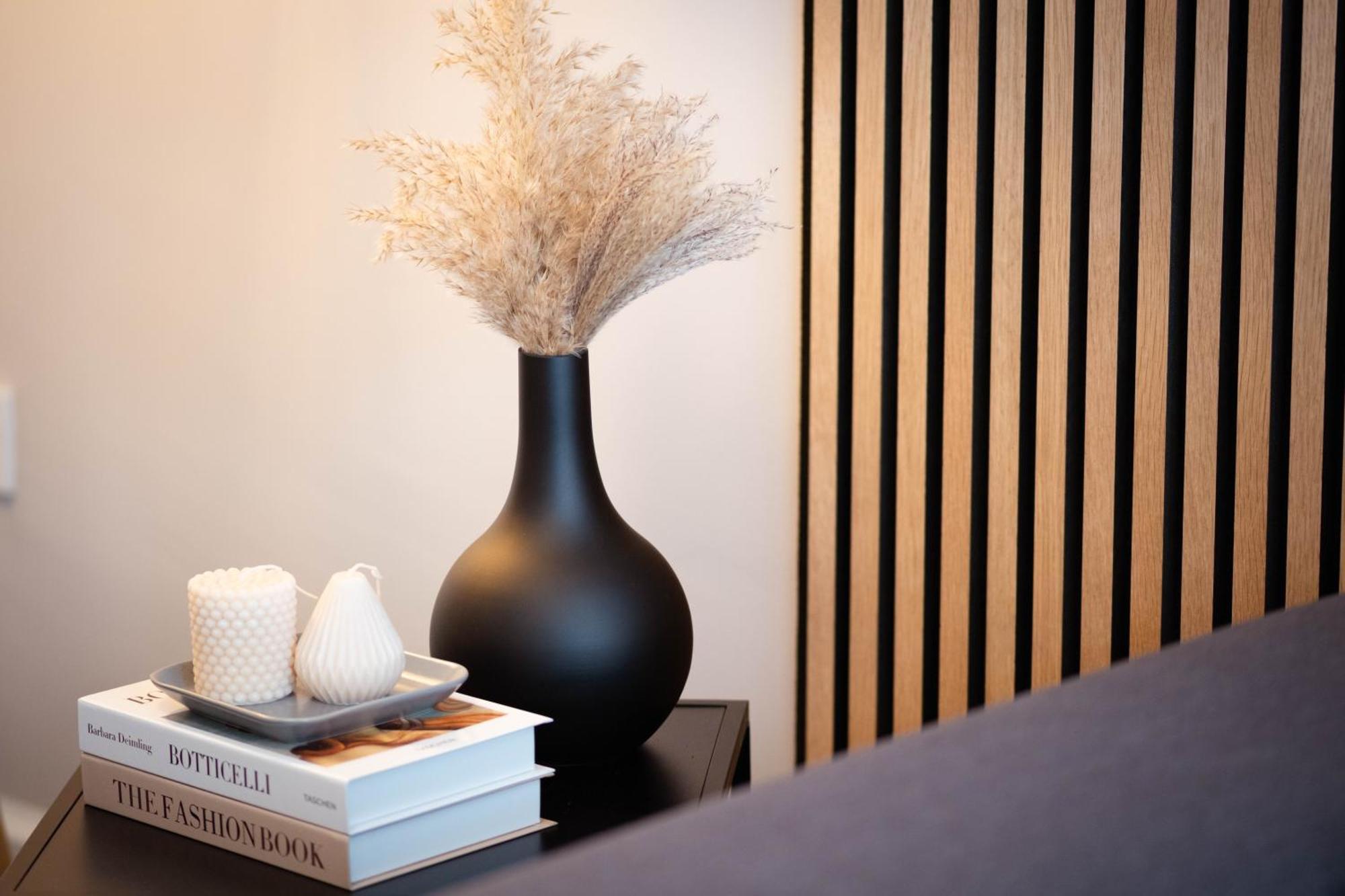 Tanic Deluxe Apartment Garden Central Industrial Fair 뒤셀도르프 외부 사진